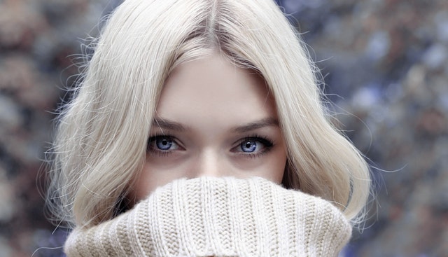pexels-pixabay-289225 a cold person